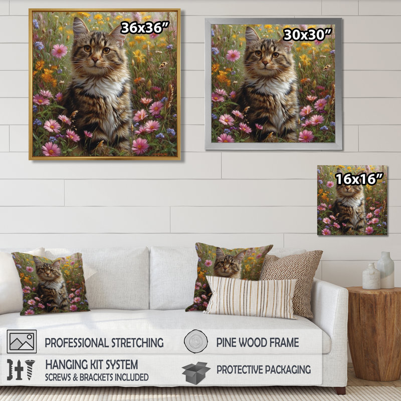 Mignon chat tigré dans un champ de fleurs - impression d'art mural chat, Toile tendue, H 36 po x l 36 po x P 1,5 po