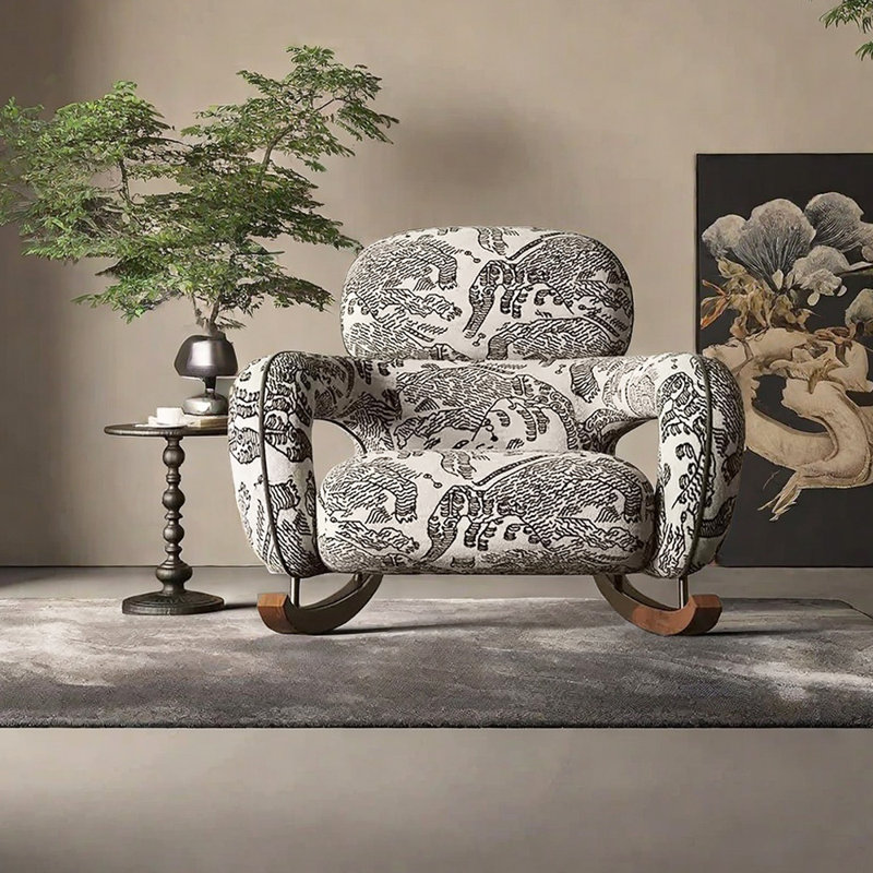 Chaise berçante ergonomique pour lire à l'intérieur