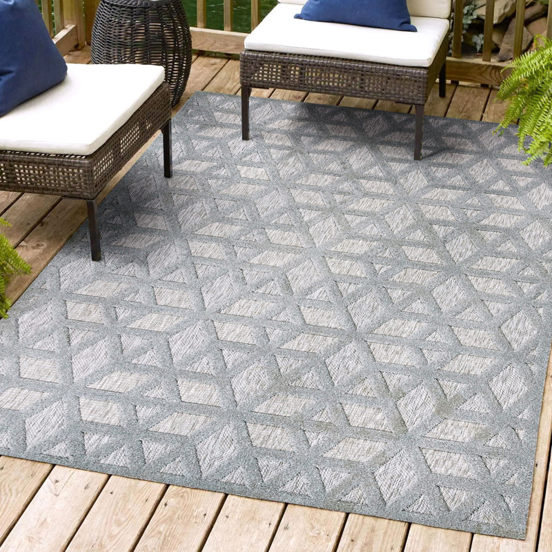 Tapis intérieur / extérieur gris clair Raeshelle, Rectangle 7 pi 9 po x 10 pi