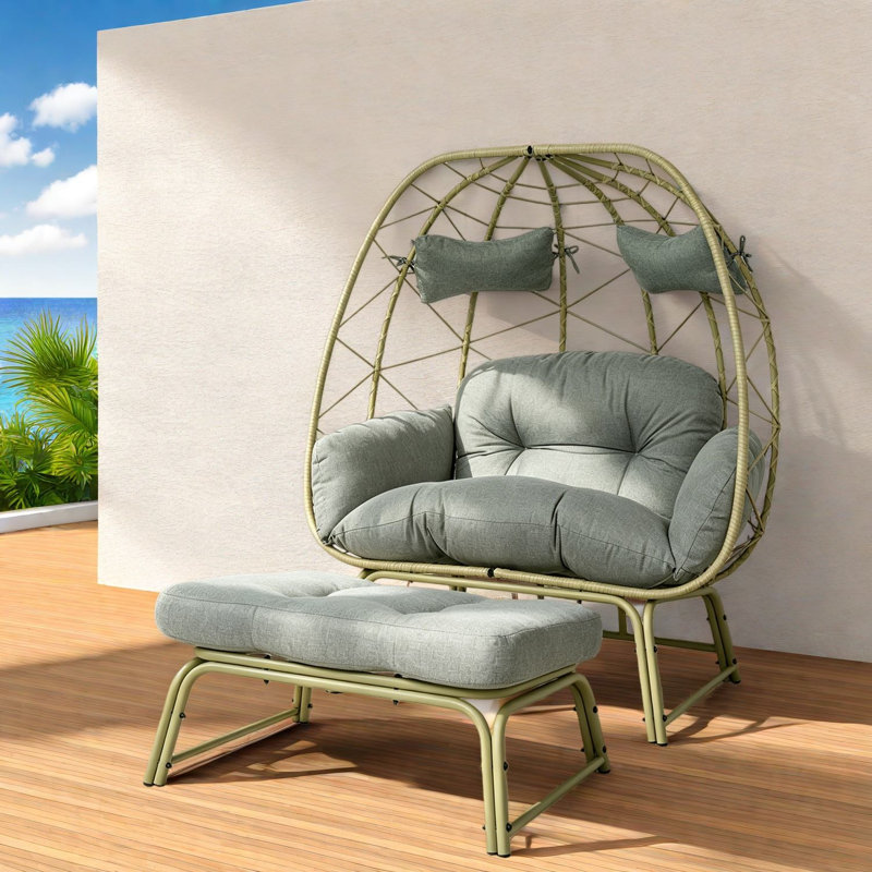 Chaises longues spacieuses pour patio, siège en boho en rotin acier pour la maison