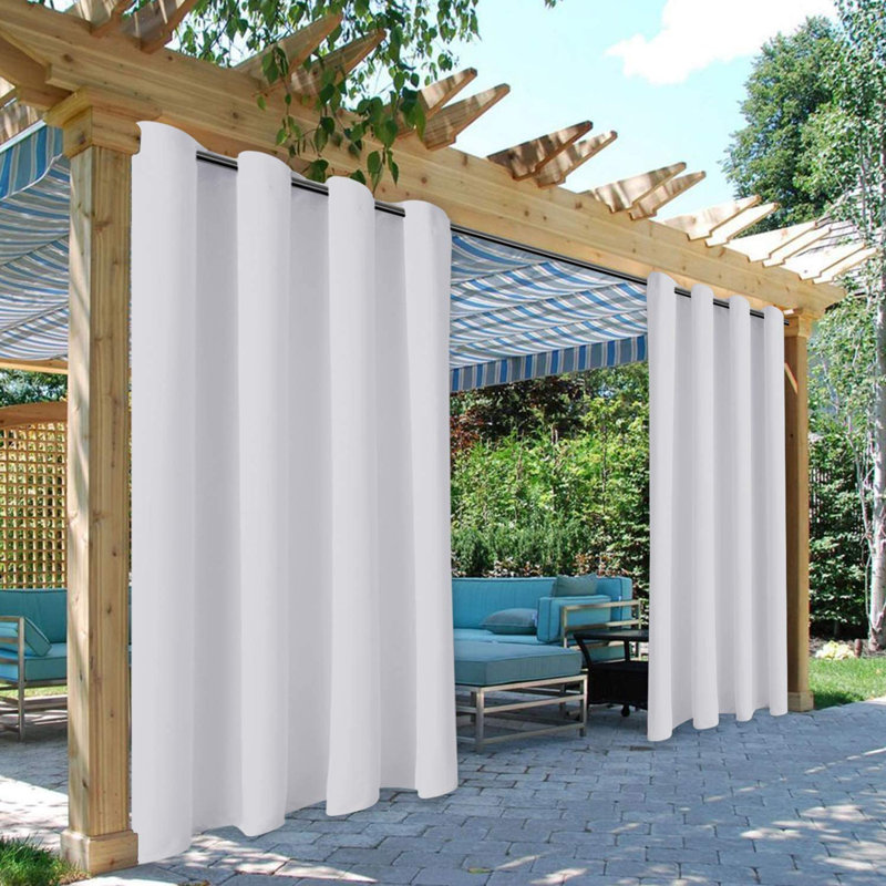 Paire de rideaux occultant et isolant Celinda, L 52 po x L 84 po, Blanc