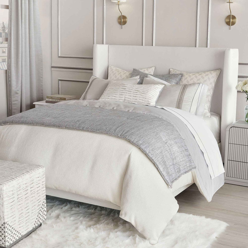 Tilda Geometric Bed Runner, King