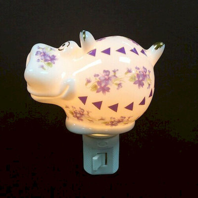 Veilleuse florale en forme d'hippopotame