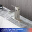 Robinet pour salle de bain à poignée simple avec drain-94245793