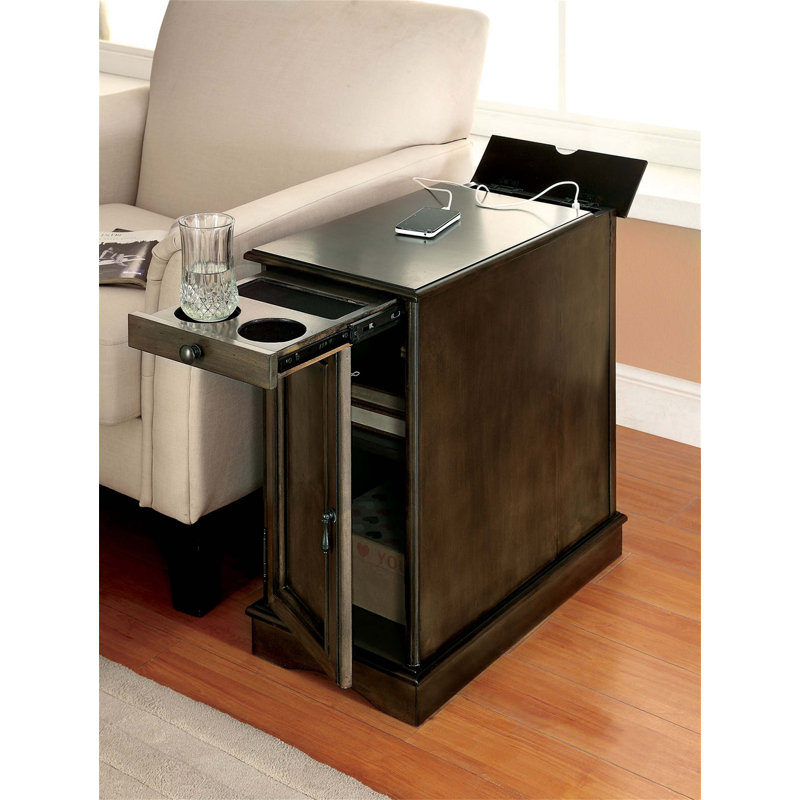 Table d'appoint transitionnelle avec rangement, porte-gobelet coulissant et prise USB intégrée pour un confort moderne