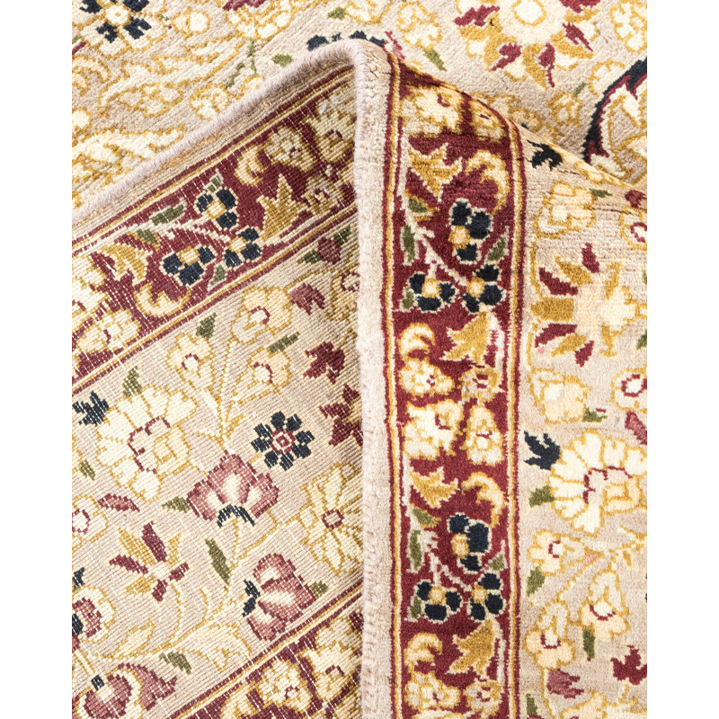 Classic One-of-a-Kind 4'6" X 7'3" Hand Knotted Area Rug