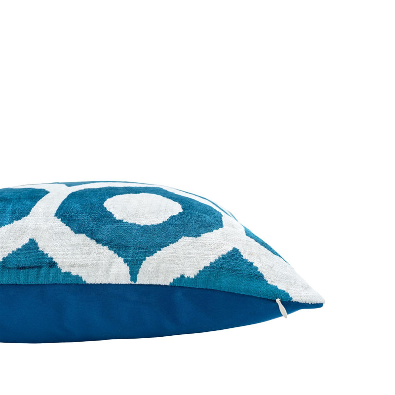 Oreiller en velours de soie Santorini Ikat, 20 po x 20 po