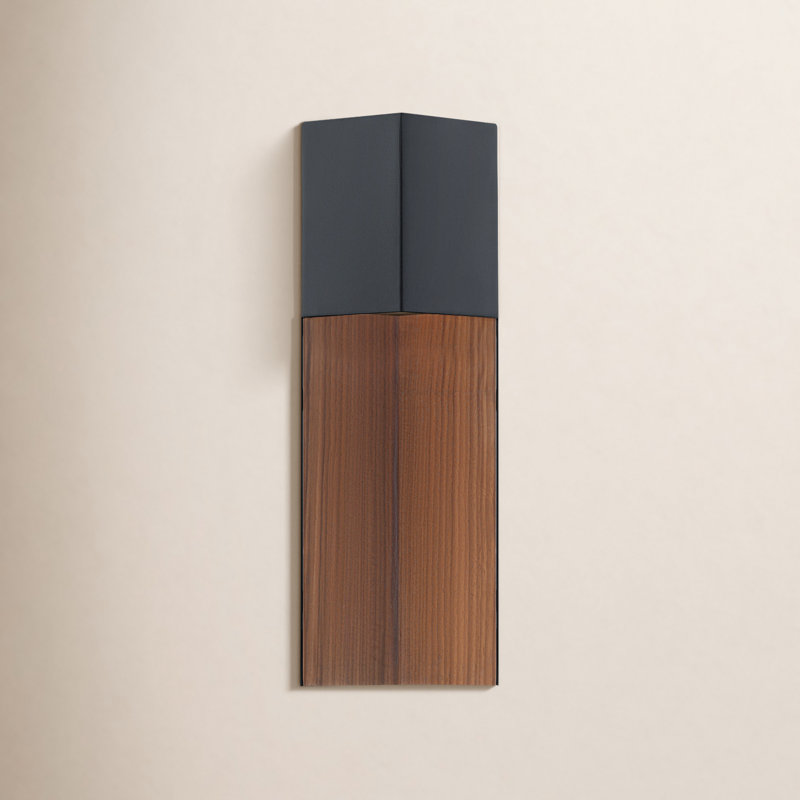 Dusk - Light LED Outdoor Wall Light, 20" H x 3.63" W x 7" D, 14.4W