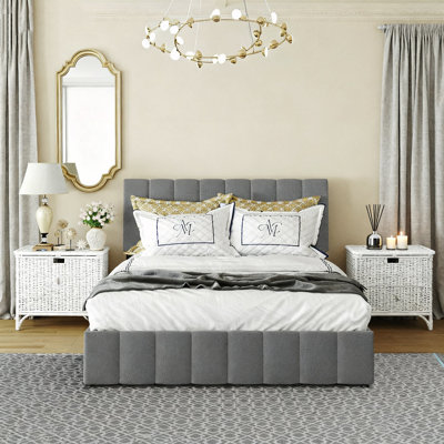 Grand lit plateforme tapissier