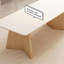 Table de salle à manger scandinave-105271625