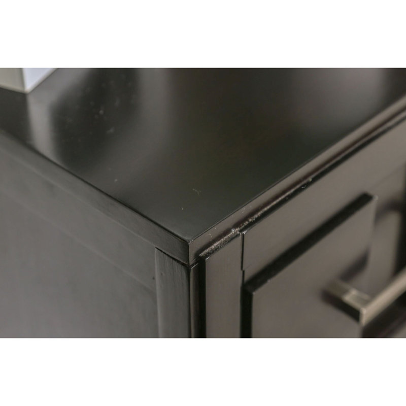 Table de chevet de style transitionnel, 2 tiroirs, base en bois massif, plateau doublé de feutre, quincaillerie en nickel pour table de chevet couleur tiroir et placage, point focal