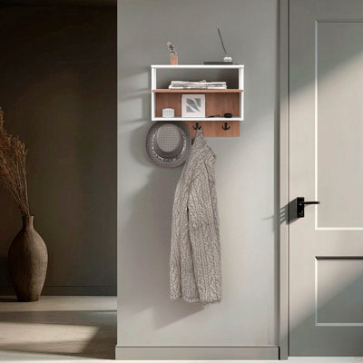 Organisateur mural blanc et chêne naturel avec rangement ouvert