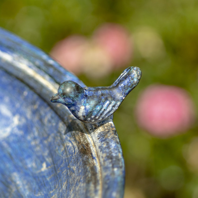 Bobra Iron Birdbath, Blue