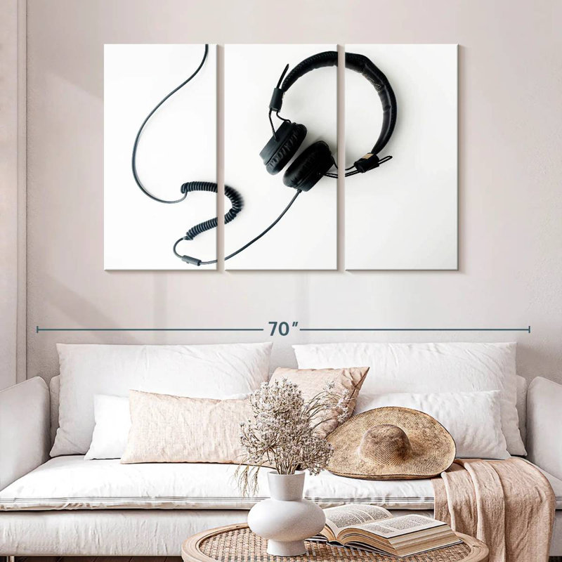 Abarca Black Wired Headphones, 32" H x 50" W