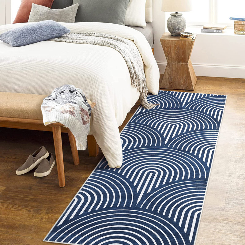 Saminah Washable Abstract Machine Woven Polyester Area Rug in Blue, Runner 2' x 6'