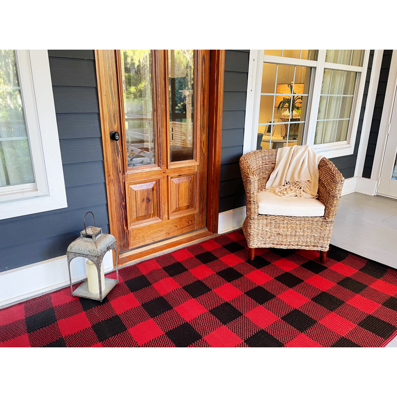 Plaid Black & Red Indoor/Outdoor Area Rug - UV Resistant, Reversible, Rectangle 4' x 6'