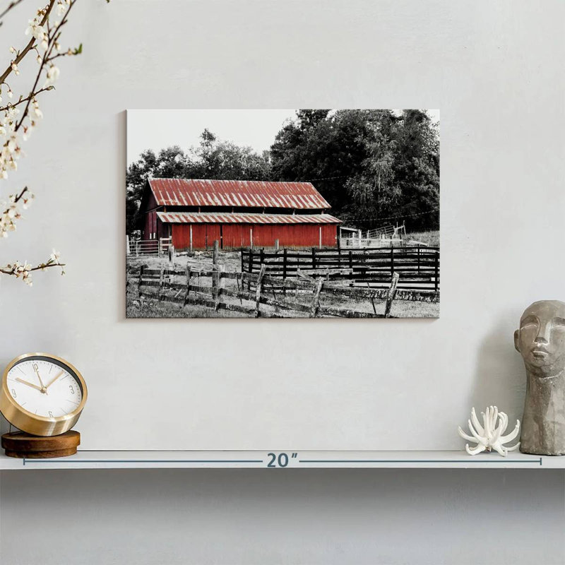 Lilie BW Rustic Barn, 8" H x 12" W