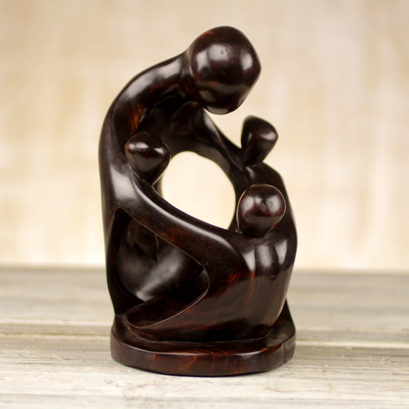 Figurine en bois mères pour enfants Kamile