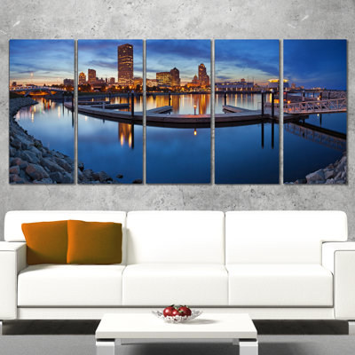 " Milwaukee Panoramic View " 5 - Pieces