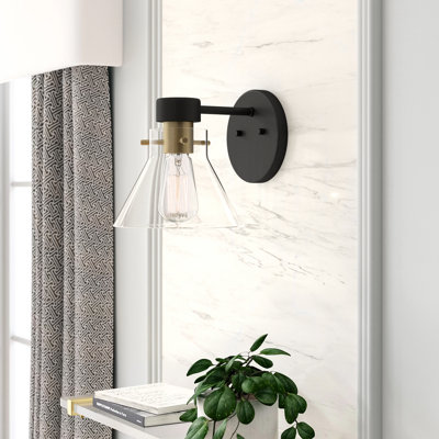 Madison Avenue Armed Sconce