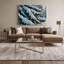 Toile bleue de Noël, neige fraîche sur des branches de pin-398727857