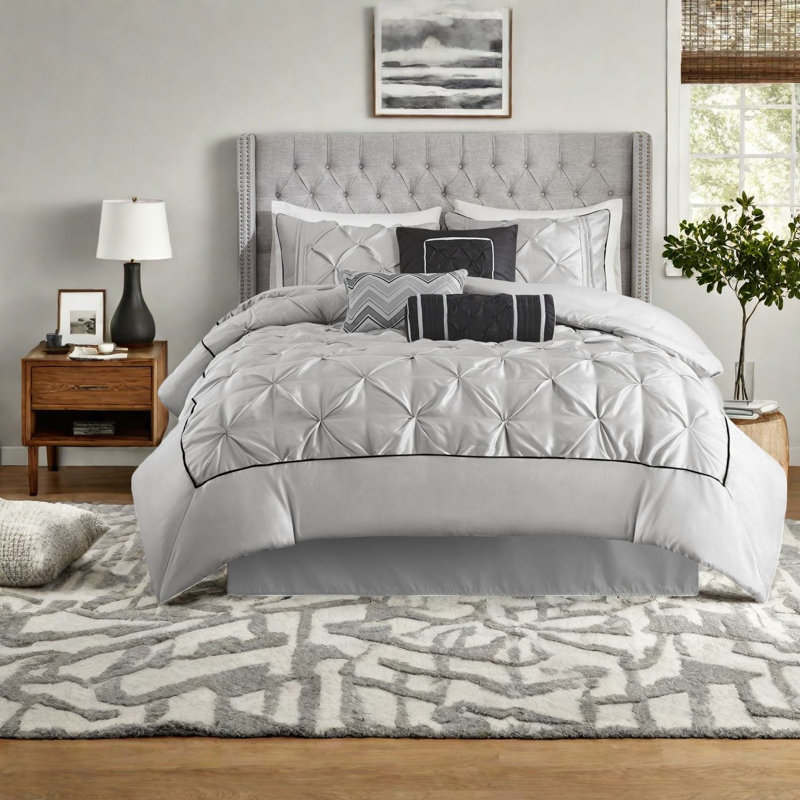 Elegant Bedding Sets, Queen Polyester Pleated Tufted For Modern Home