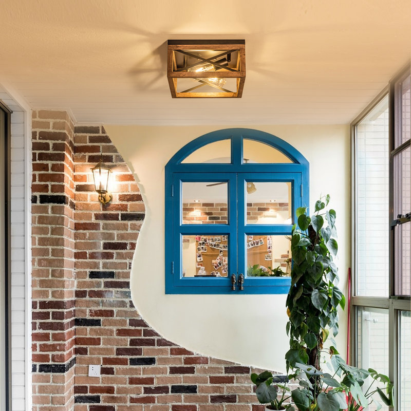 Iliyas Flush Mount