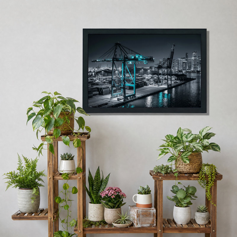 Grues industrielles avec lumières cyan la nuit, tableau sur toile, 12"H x 18"W