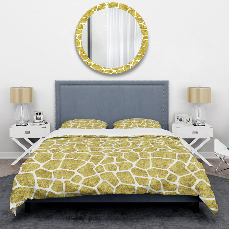 Gold Giraffe Pattern Polyester Animal Print Duvet Cover