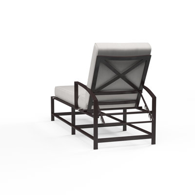 La Jolla Outdoor Chaise Lounge