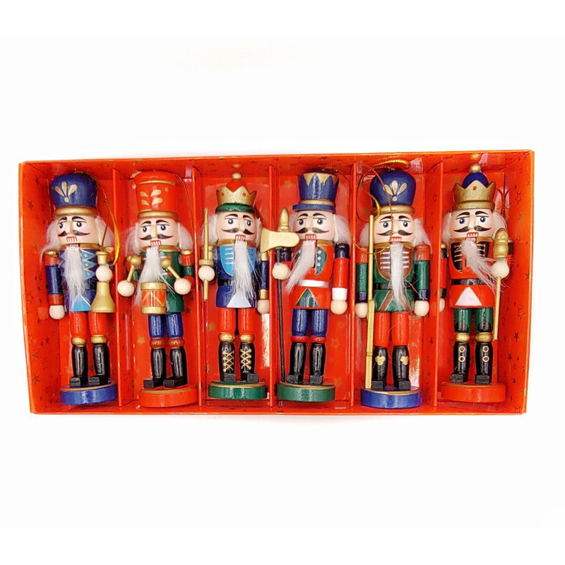 Casse-noisette de Noël.  Décoration festive classique en bois F07M14-6-N01617