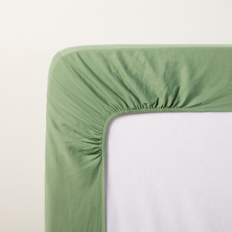 100% Cotton Fitted Sheet, Green, European Double (140 x 200 cm)