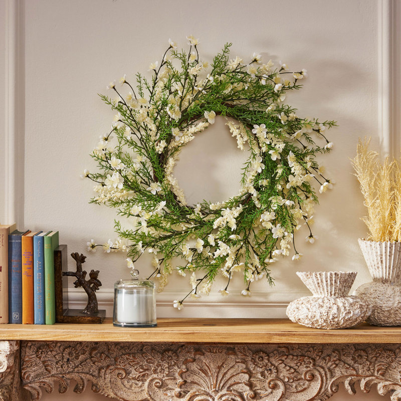 Loveren Faux Rattan 30'' Wreath