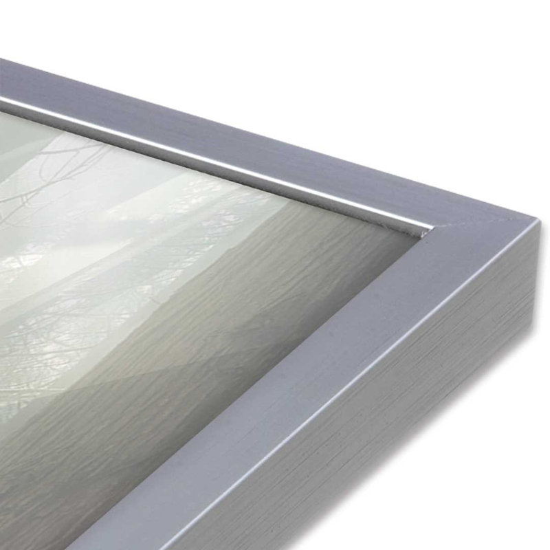 «God Rays» par Martin Podt, reproduction d'art, L 32 po x H 48 po, Argent, Impression encadrée