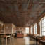 Tuile de plafond en PVC texturé L 48 po x l 24 po avec toit en étain vieilli