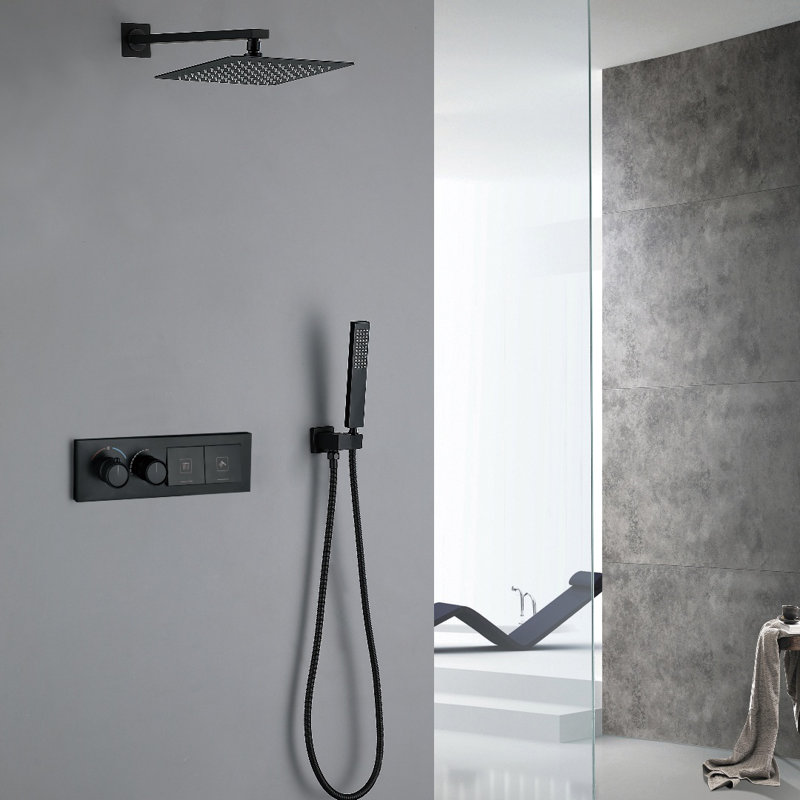 Système de douche thermostatique avec pommes de douche à effet pluie