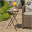 Charmante table d'appoint pliable avec mosaïque de pierre exquise pour les espaces extérieurs