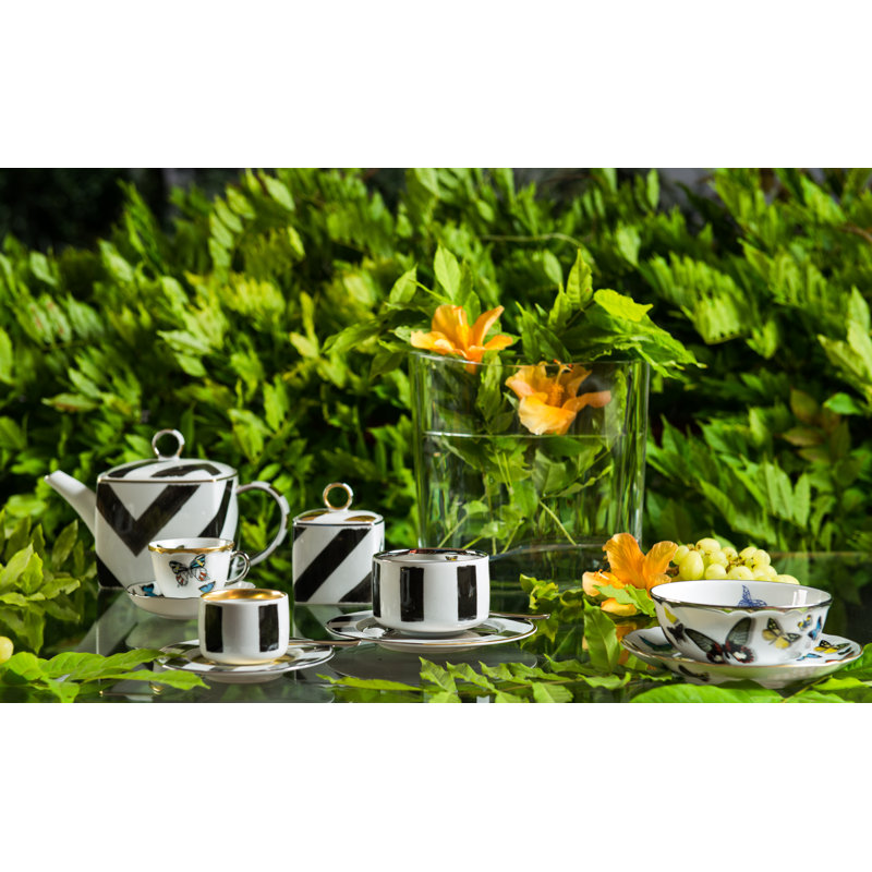 Sol Y Sombra Porcelain Teacup