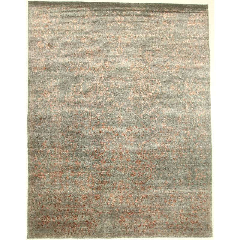 Hand Knotted Area Rug in Gray/Beige