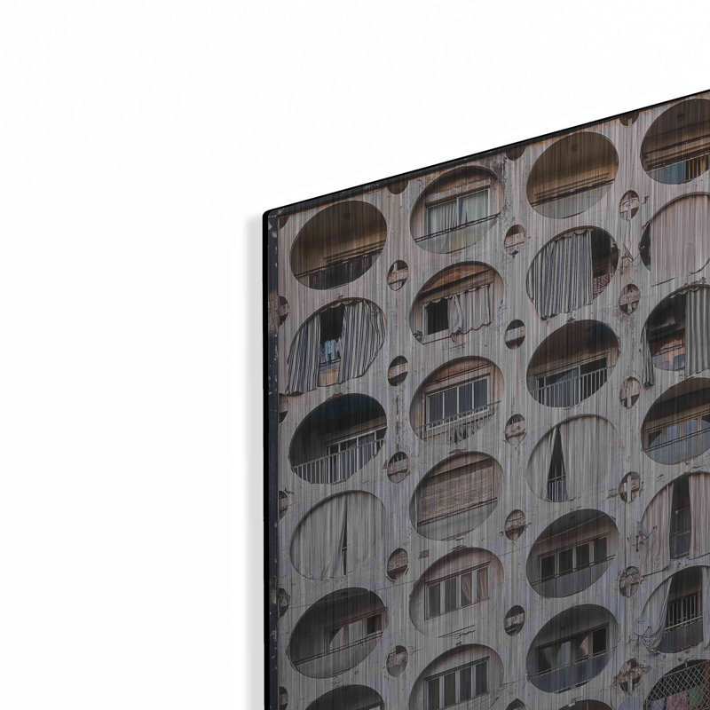 "Oval appartements" par Roman Robroek, H 12 po x l 12 po