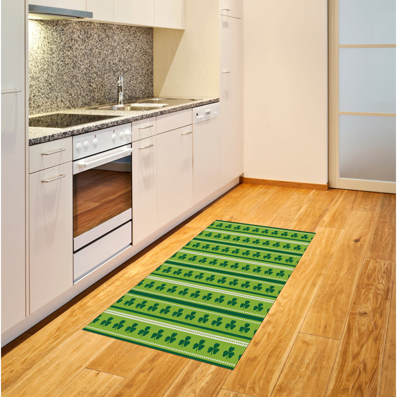 Tapis décoratif irlandais vert à haute densité en fibres longues, Rectangle 2 pi 7 po x 5 pi