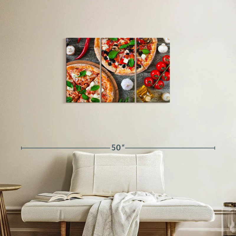 Yarlin Homemade Pizza, 20" H x 33" W