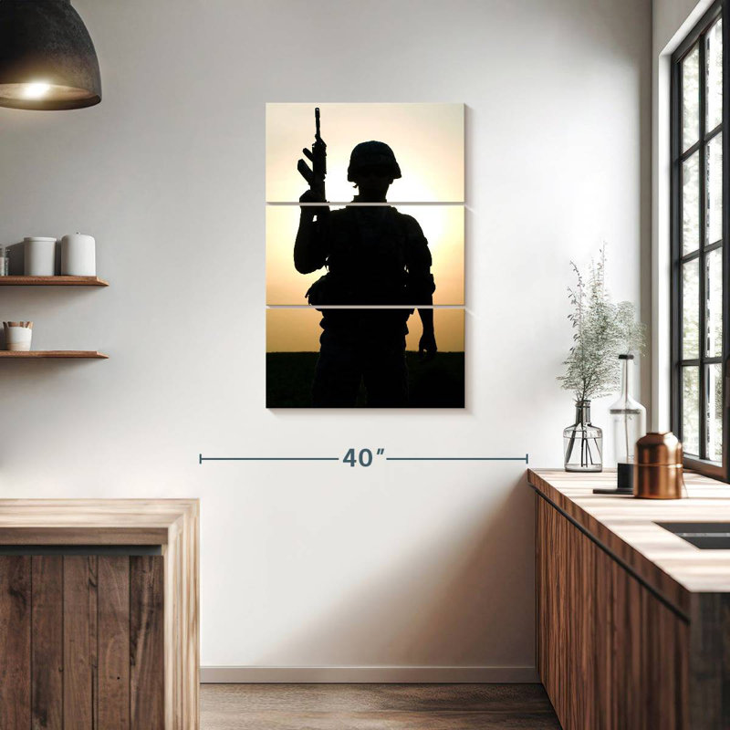 Silhouette d'un soldat américain, H 38 po x l 24 po