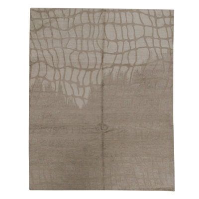 High-Quality Hand-Knotted Light Brown And Nutmeg Area Rug