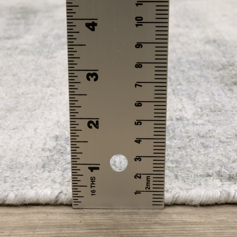 Michalski Textural Distressed Abstract Beige/ Grey Hand-made Area Rug, Rectangle 5'12" x 8'12"