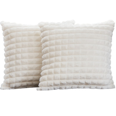 Throw Pillows with Inserts Included 18x18，set of 2 white soft square Decorative Throw Pillows for bed and couch,sofa pillows with Velvet covers and polyesters insert for Living Room or Home Decor