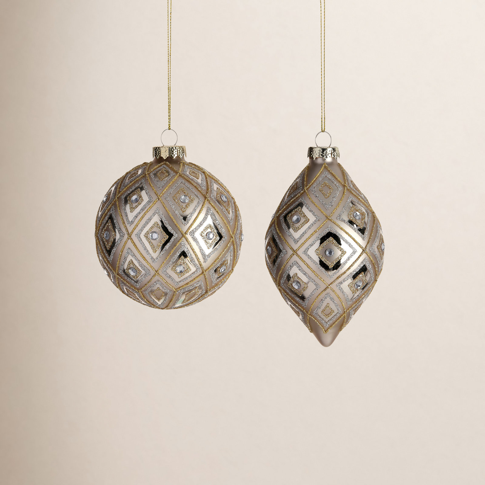 Lensy 6" Glass Bauble