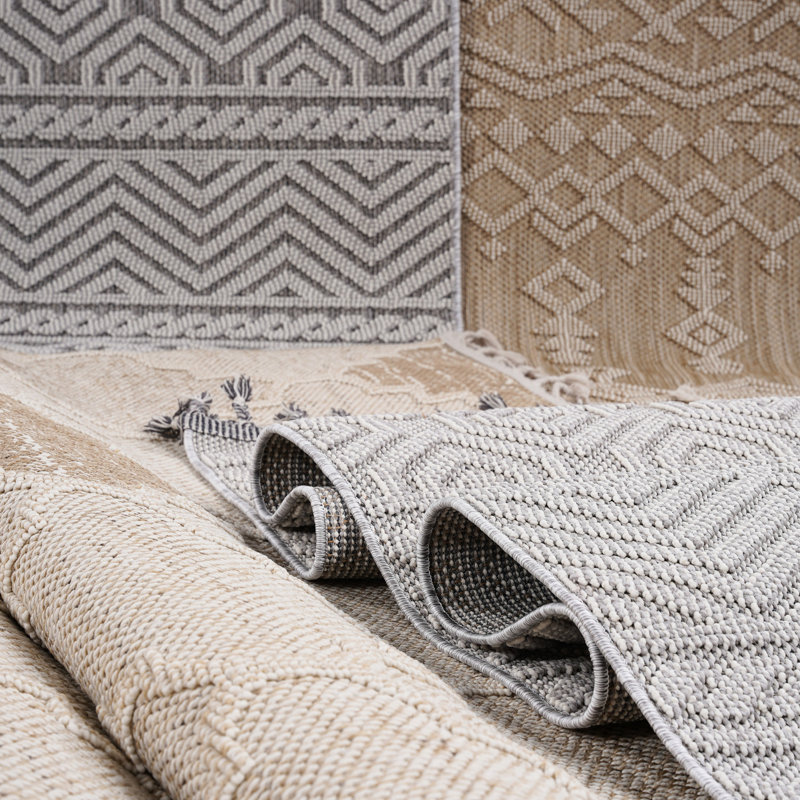 Loom & Grey/white Geometric 2x8 Area Rug, Indoor/outdoor, Stain , Non-shedding, Pet , Easy To Clean, Medium Pile Durability Rug 2x8, For Dining Rooms, Delicate, And Pet-