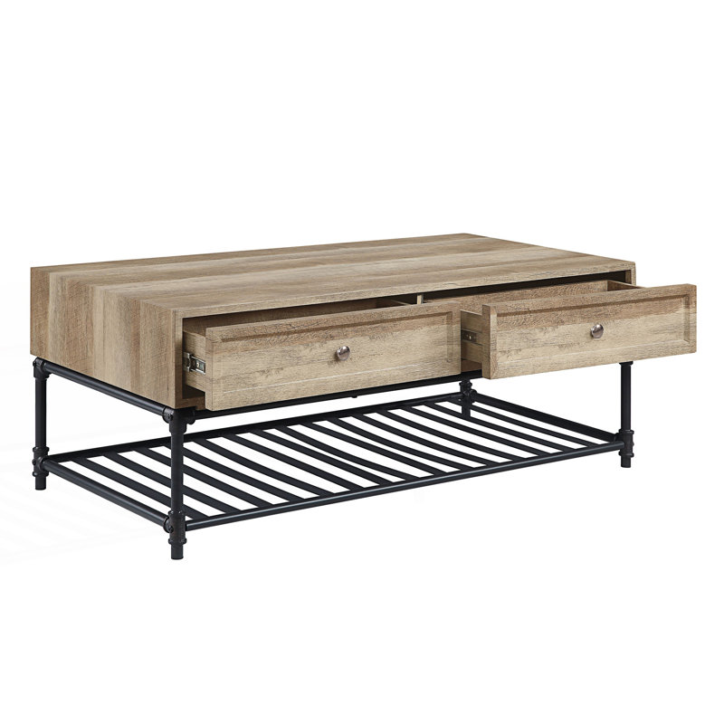 Table basse de style industriel