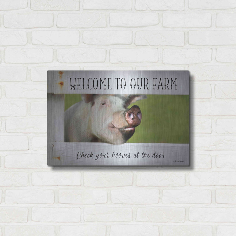 "Welcome Pig" par Lori Deiter sur métal, H 16 po x l 24 po